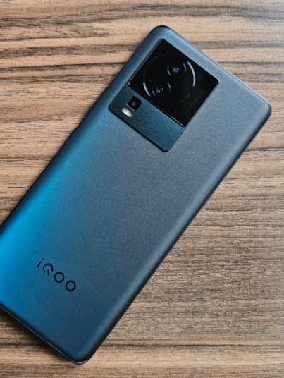 Iqoo-neo-7-pro-review